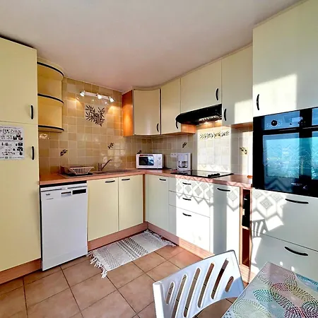 Apartment Confortable Avec Terrasse Et Wifi - Fr-1-432-32 Annecy